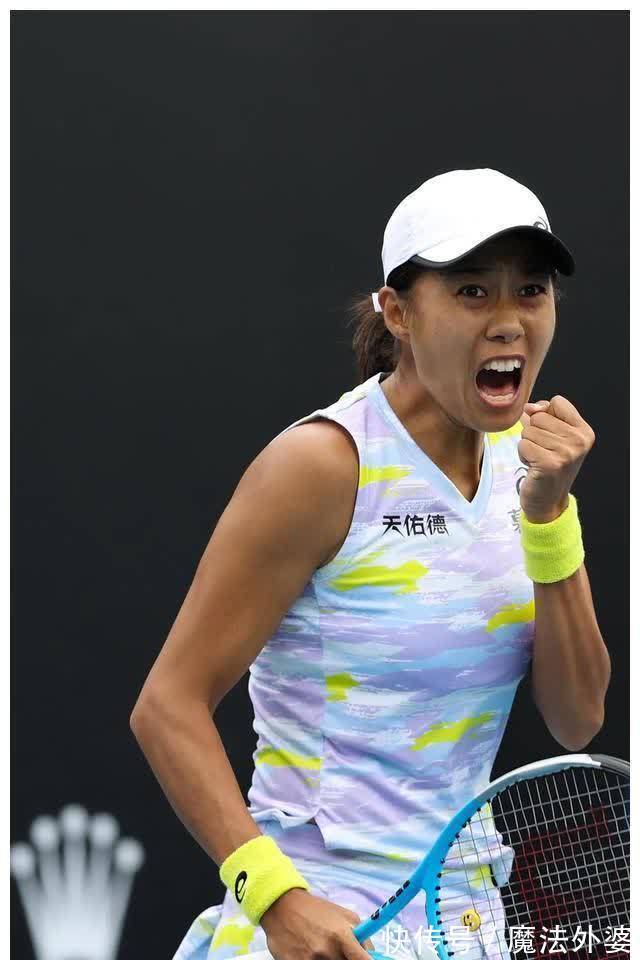 小组赛首战 小组赛首战