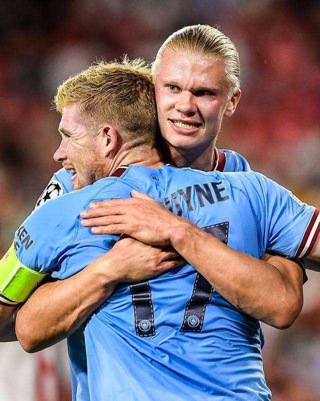 杯的战场上 杯的战场上