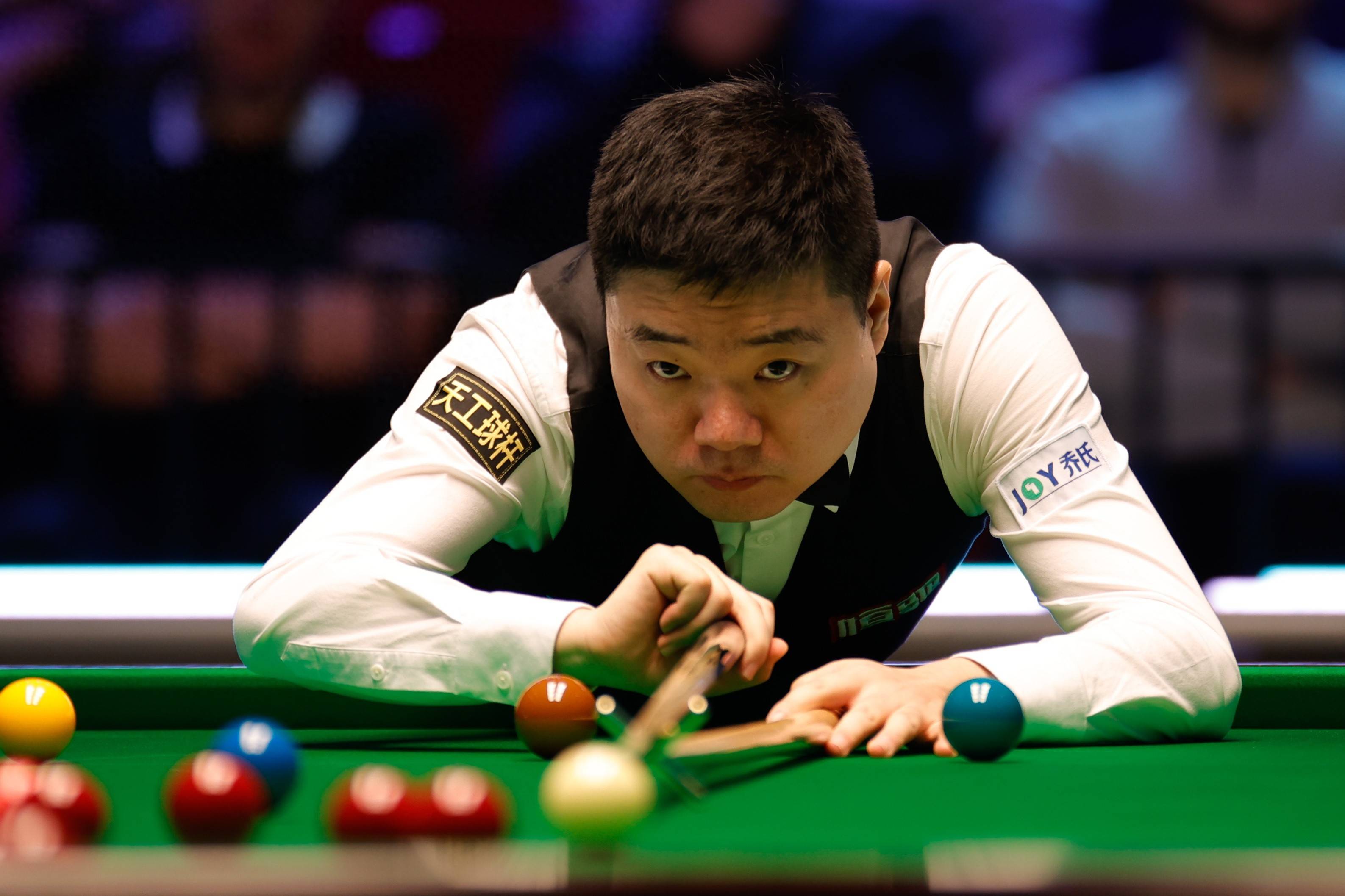 打出亮眼的 打出亮眼的